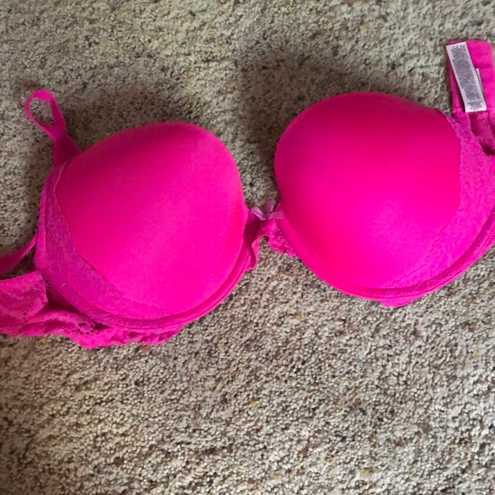 Victoria’s Secret bra